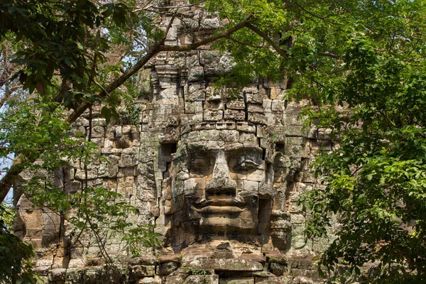 Древние Ворота Прасат Байон Храм Ангкор Является Популярной Туристической Достопримечательностью — стоковое фото