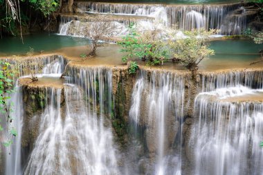 Tayland, şelale Huay veya Huai mae khamin ihbar