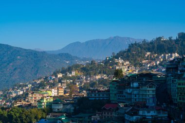 Sikkim, Hindistan Hint devlet içindeki yüksek yerden Gangtok şehir havadan görünümü