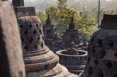 Borobudur Tapınağı'nda gün zaman, Yogyakarta, Java, Endonezya.