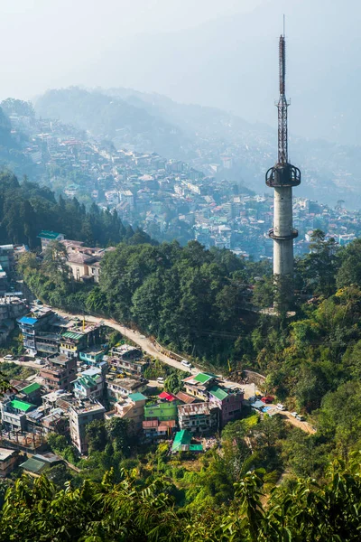 Vista Aérea Ciudad Gangtok Desde Lugar Alto Estado Indio Sikkim —  Fotos de Stock