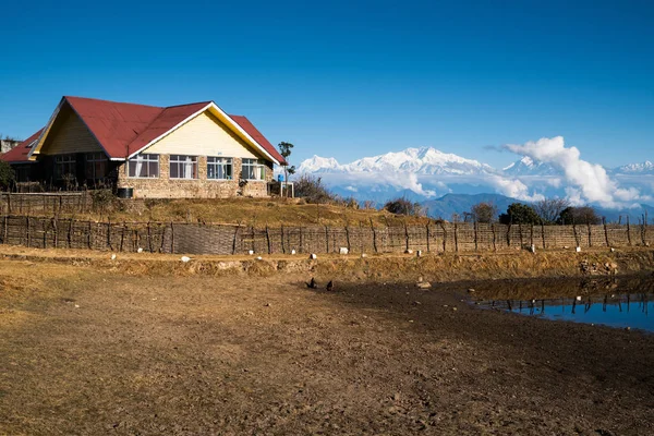 Paisaje Tonglu Trekkers Cabaña Monte Kangchenjunga Durante Día Cielo Azul — Foto de Stock