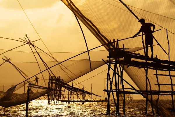 Yokyor est vieux style pour la pêche des Thaïlandais à Pak Pra Villag — Photo