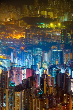 Sky 100 gözlem güvertesinden Hong Kong silüeti görünümü,