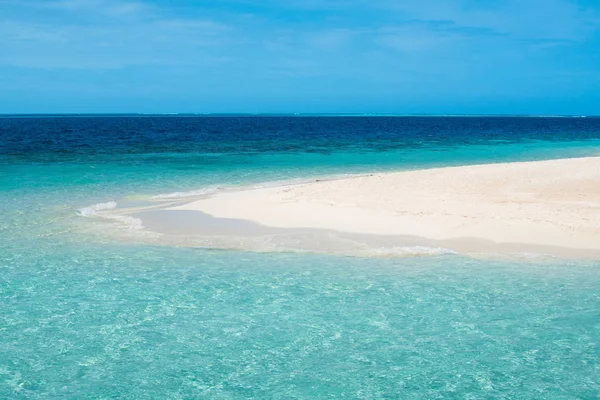 Curva Spiaggia Sfondo Chiaro Bel Mare Colore Natura — Foto Stock