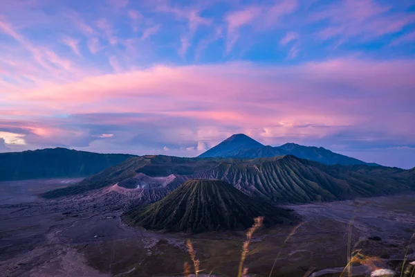 Montaña Bromo Hora Del Amanecer Hermoso Color — Foto de Stock