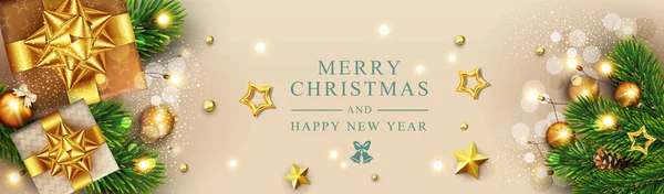 ボール ギフトボックス ガーランド モミの枝 ベージュの背景の星とベクトルクリスマスポスター 水平クリスマスバナー グリーティングカード ヘッダー — ストックベクタ