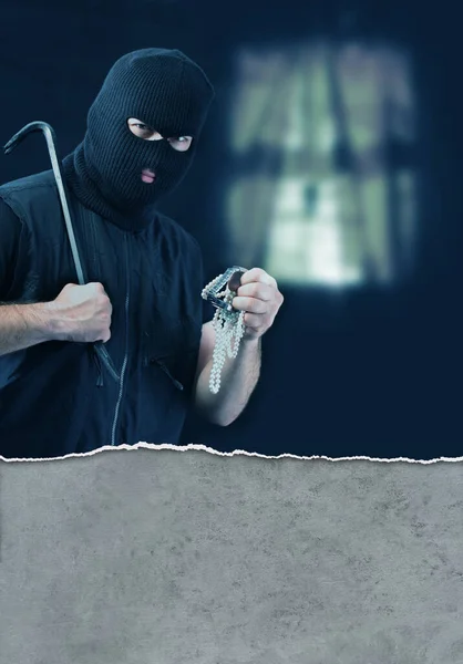 Masked Thief Stealing Jewelry — Stock Photo, Image