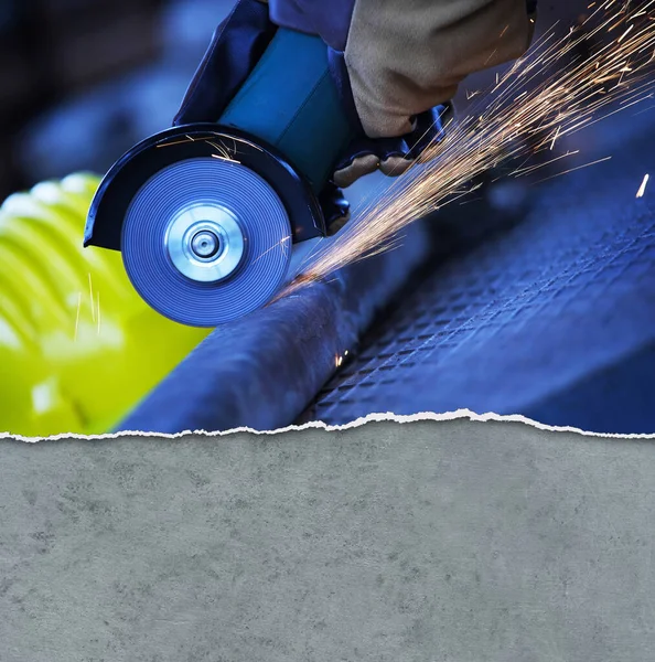 Construction Worker Using Angle Grinder — Stock Photo, Image