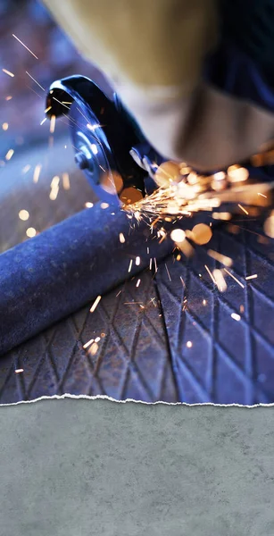 Angle Grinder Cutting Steel — Stock Photo, Image