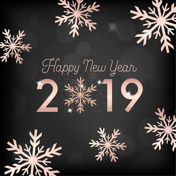 Elegante tarjeta de Año Nuevo con copos de nieve de brillo de oro rosa para invitaciones, saludos o folleto y Feliz Navidad 2019 — Archivo Imágenes Vectoriales