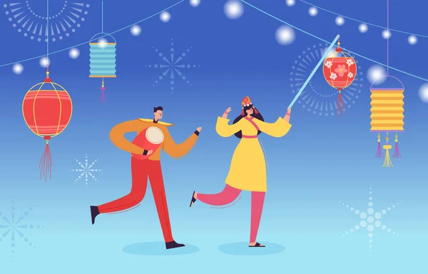 Capodanno lunare cinese Persone che ballano, ballerino felice in costume tradizionale cinese con lanterne e tamburi in parata o carnevale, personaggi in stile cartone animato illustrazione vettoriale — Vettoriale Stock