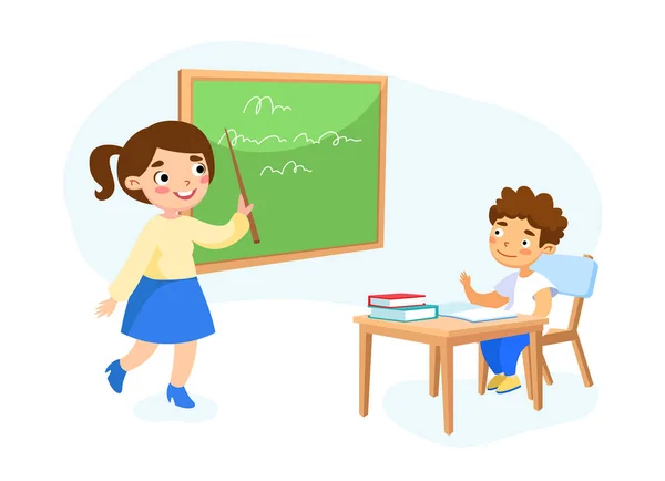 Vzdělání, zpátky do školy. Malá školní postavička sedí za stolem s učebnicemi a zápisníky před tabulí s učitelem vysvětlujícím lekci. Vektorová ilustrace kreslených osob — Stockový vektor
