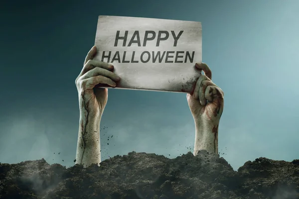 Руки Зомби Табличкой Хэллоуин — стоковое фото