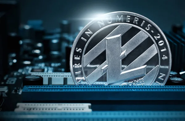 Moneta Litecoin Argento Sulla Scheda Madre — Foto Stock