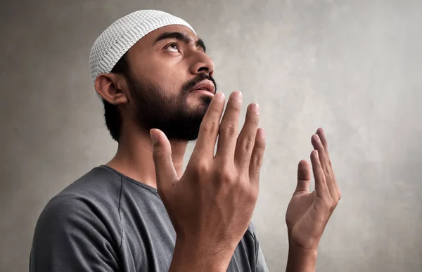 Muslimischer Mann Betet Gott — Stockfoto