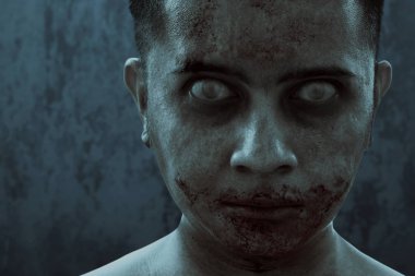 Korkunç zombi adam, Cadılar Bayramı teması
