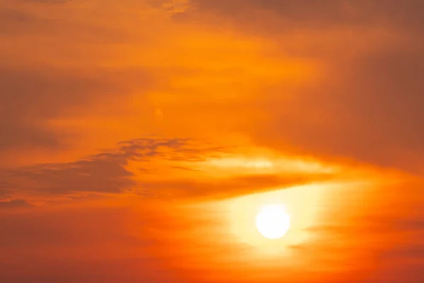 Sol Pôr Sol Nublado Verão Por Sol — Fotografia de Stock