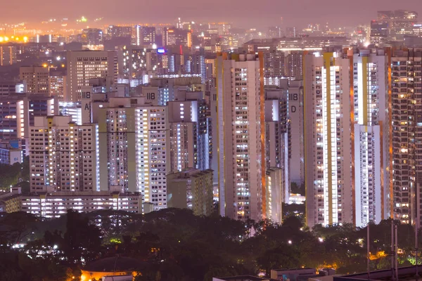 Singapore tall buildings at night — Stock Photo, Image