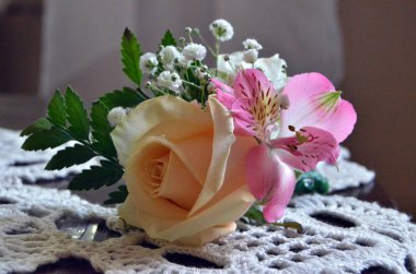 Düğün Buketler ve alyans, düğün boutonnieres