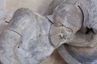 Heykeltraşlar Okulu, restorasyon heykeller, kopya, atölye depo onarımı