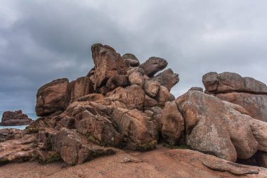 Perros Guirec, Ploumanac 'h Deniz feneri, Mean Ruz Deniz feneri, la Manche, kışın kayalar ve dalgalar