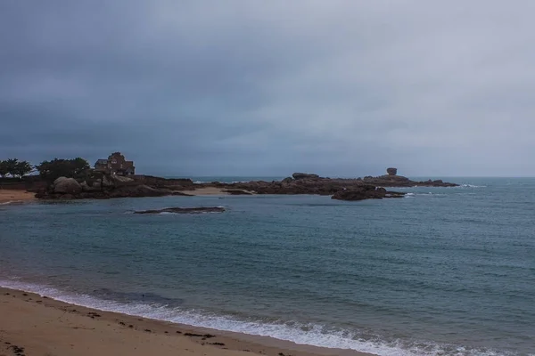 Perros Guirec Ploumanac Deniz Feneri Mean Ruz Deniz Feneri Manche — Stok fotoğraf