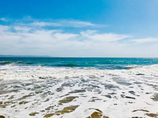 Strand Och Hav Starkt Solljus — Stockfoto