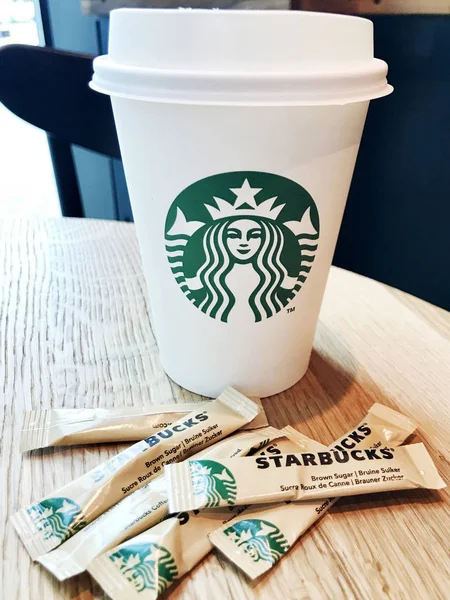 Burgas Bułgaria Maja 2018 Starbucks Sklepu Centrum Handlowym Galleria Burgas — Zdjęcie stockowe