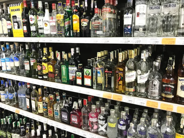 Pomorie Bulgaria May 2018 Alcoholic Products Supermarket — Stock Photo, Image