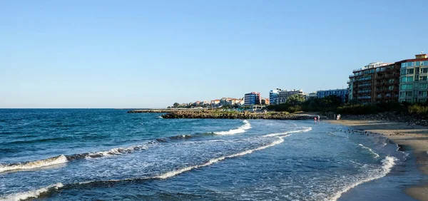 Пляж Море Ярком Солнечном Свете — стоковое фото