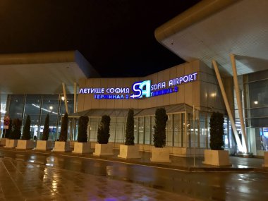 Sofia, Bulgaristan - 01 Temmuz 2018: Dış Sofya Havaalanı. 