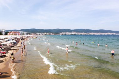 Sunny Beach, Bulgaristan - 26 Haziran 2018: Sunny Beach yaklaşık 35 km Nessebar Belediyesi, Burgaz İli Burgaz kuzeyinde yer alan Bulgaristan Karadeniz sahil, büyük bir tatil beldesi olan.