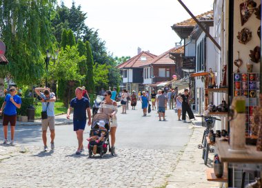 Nesebar, Bulgaristan - 21 Haziran 2018: Bir antik kent ve Burgaz İli içinde bulunan büyük deniz tatil Bulgar siyah deniz kenarı, Nesebar biridir.