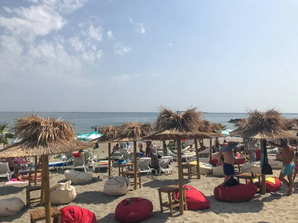 Pomorie Bulgaria September 2018 People Relaxing Beach — Stock Photo, Image