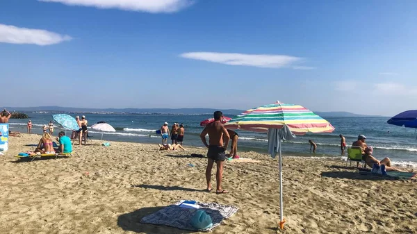 Pomorie Bulgaria September 2018 People Relaxing Beach — Stock Photo, Image