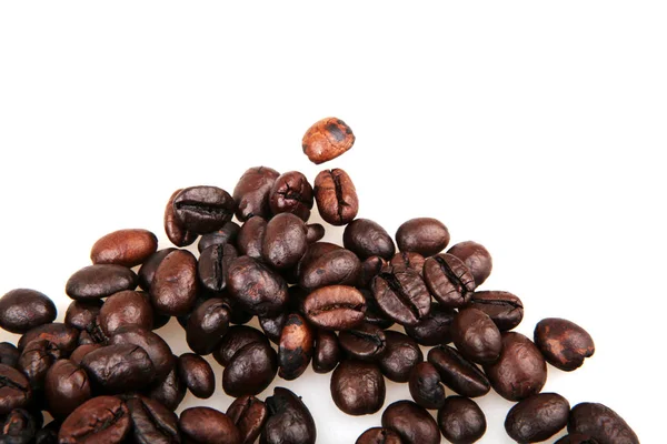 Chicchi Caffè Isolati Bianco — Foto Stock