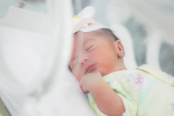 Новорожденный Ребенок Больнице — стоковое фото