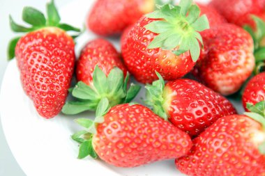 Tam kare çekim çilek