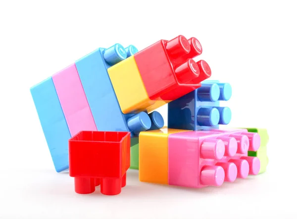 Пластикові Барвисті Іграшкові Блоки Білому Тлі — стокове фото