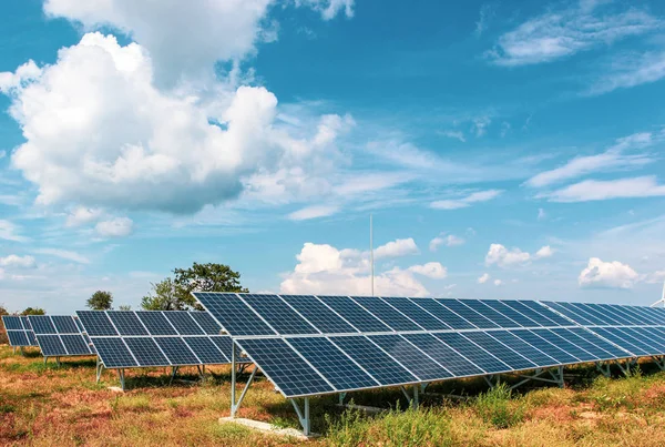 Energia Renovável Pura Proveniente Natureza — Fotografia de Stock