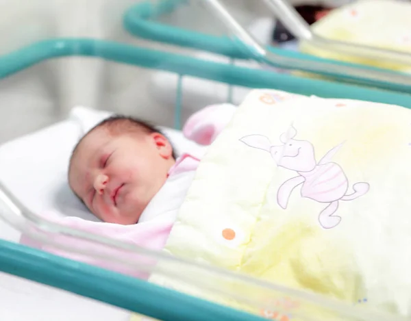 Σλίβεν Βουλγαρία Ιανουάριος 2012 Νεογέννητο Μωρό Στο Νοσοκομείο — Φωτογραφία Αρχείου