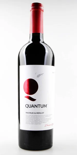 Ahyolu Bulgaristan Kasım 2018 Şişe Kuantum Mavrud Merlot Kırmızı Şarap — Stok fotoğraf