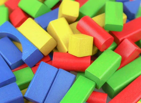Renkli Ahşap Bina Blokları Oyuncakları — Stok fotoğraf