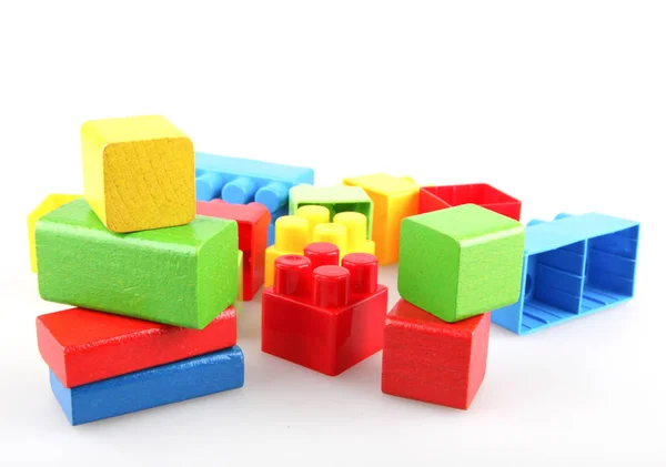 塑胶玩具小盒鼓励透过游戏学习 — 图库照片