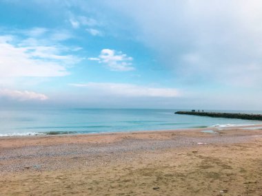 Bulgaristan 'ın Pomorie kentindeki Güzel Sahil ve İnanılmaz Deniz.