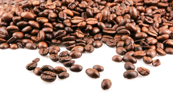 白い背景に隔離されたコーヒー豆 — ストック写真