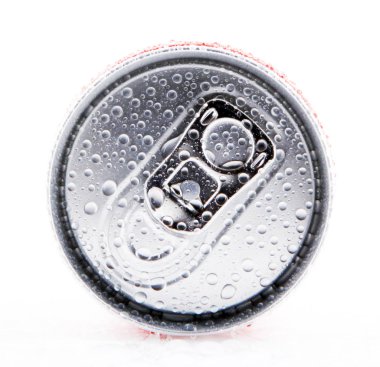 Aytos, Bulgaristan - 25 Ocak 2014: Red Bull-izole beyaz arka plan üzerinde. Avusturyalı şirket Red Bull Gmbh, 1987 yılında oluşturulur tarafından satılan bir enerji içeceği Red Bull olduğunu.