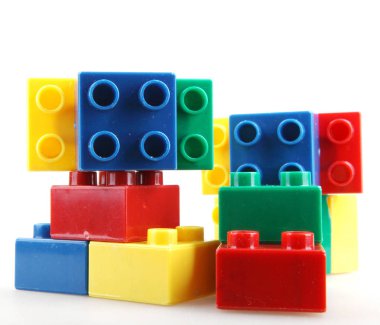 yapı taşları üzerinde beyaz izole