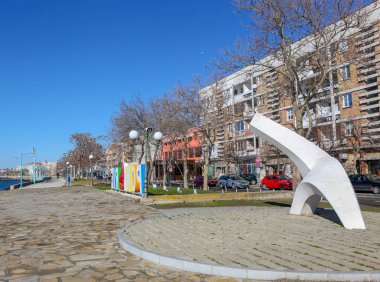 Pomorie, Bulgaristan - Februari 01, 2019: Ahyolu, Bulgaristan kasaba görünümünden.